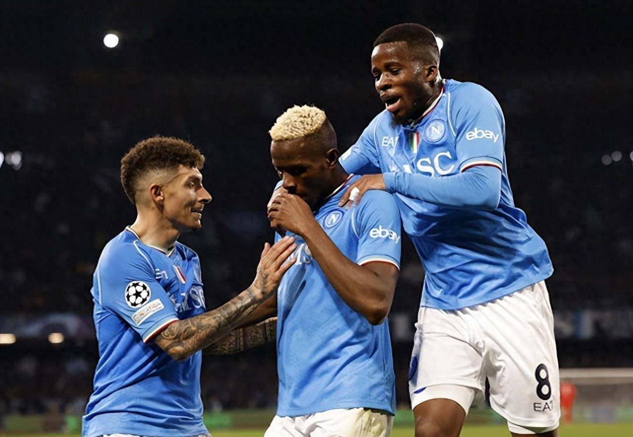 那不勒斯神奇逆转，打破对手防线的简单介绍