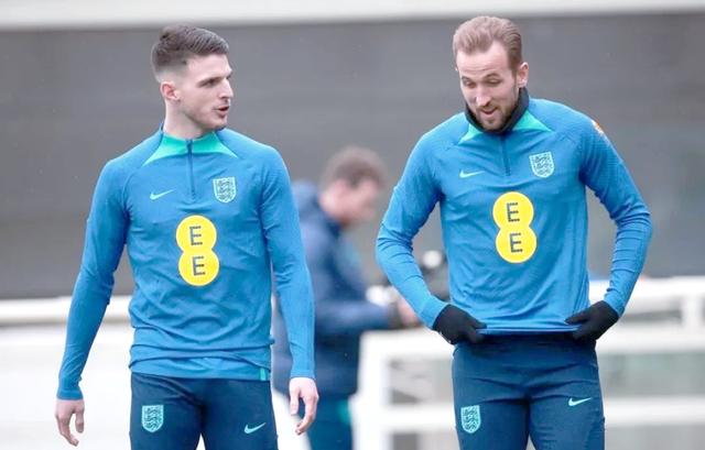 雷火电竞亚洲先驱-引人关注！欧预赛中的经典对决的简单介绍