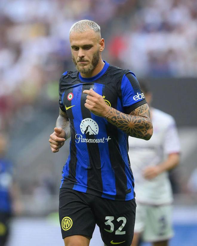 雷火电竞亚洲先驱-佛罗伦萨连胜喜人，联赛前四梦或成真的简单介绍