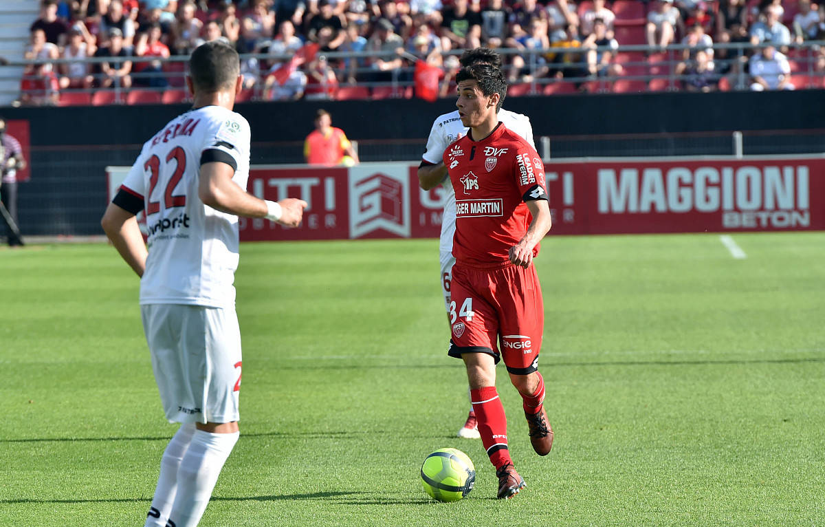 雷火电竞充值-南特在客场获得胜利，士气高涨的简单介绍