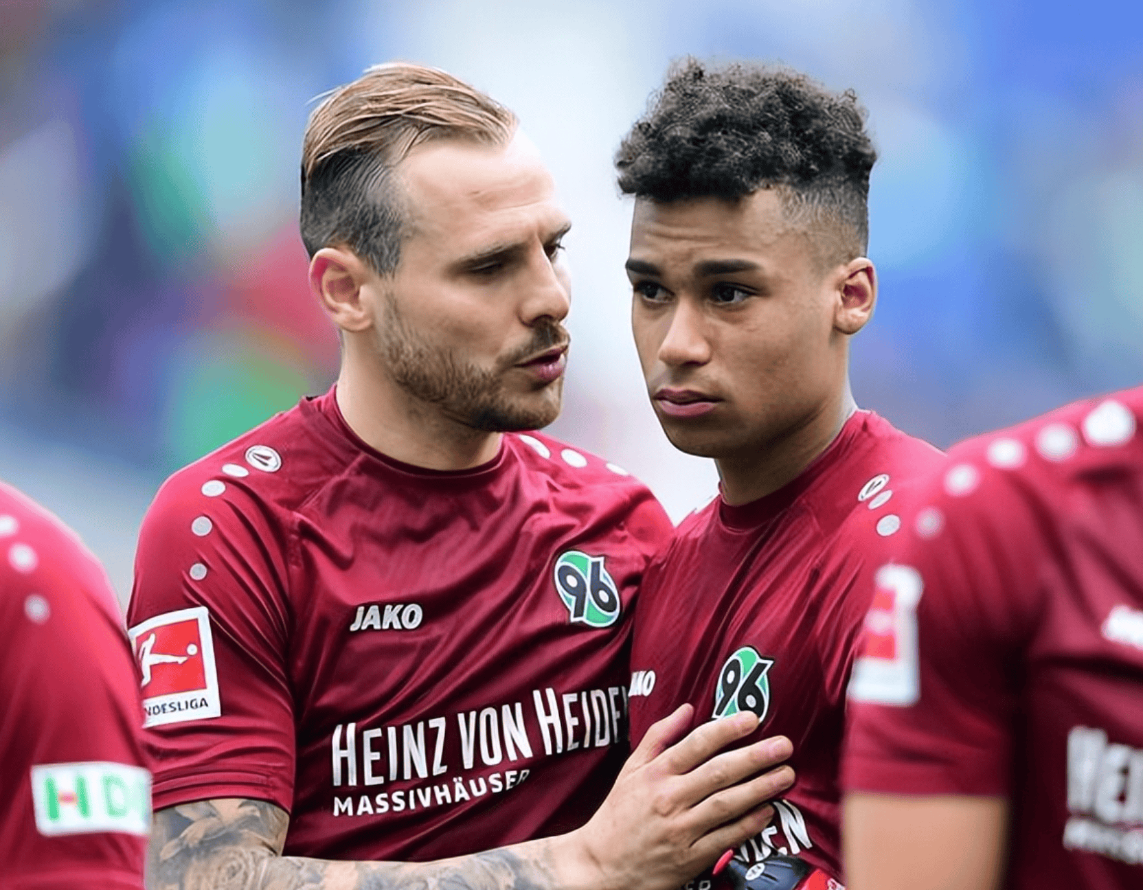 慕尼黑红牛在客场大胜，继续保持领先优势的简单介绍