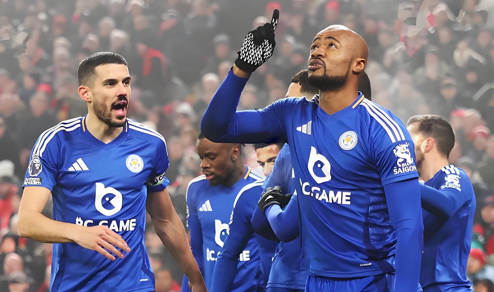 关于莱斯特城主场大胜，球队士气高昂的信息