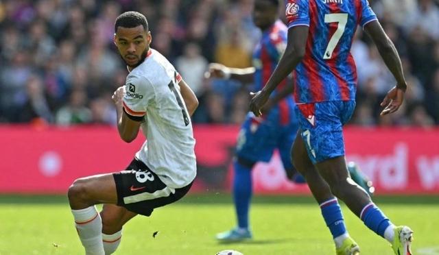 利物浦客场逼平蓝军，领先优势被缩小